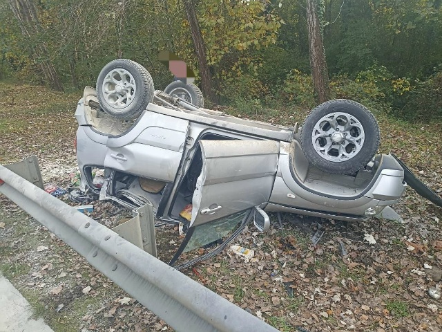 Жертв стало две: вторая пассажирка перевернувшегося в?...