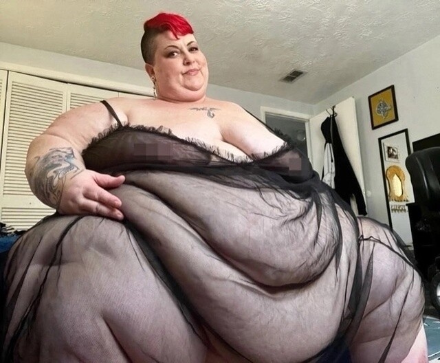 ❗ 360 килограммов успеха: звезда OnlyFans, которая зарабаты?...
