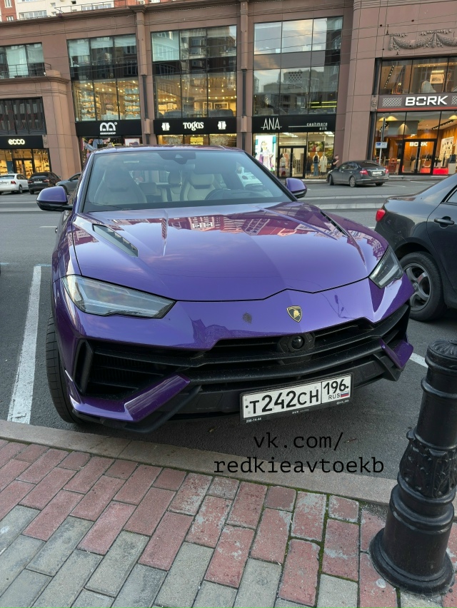 С Днём автомобилиста!
Пусть дороги будут ровными, а св?...