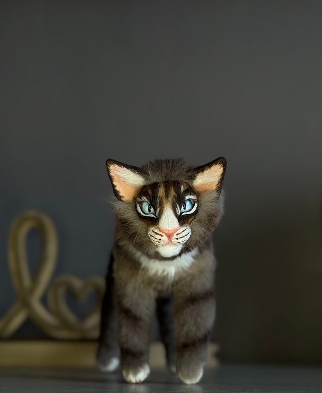 Коршун🩵🤎
Кукла в смешанной технике из полимерной гл?...