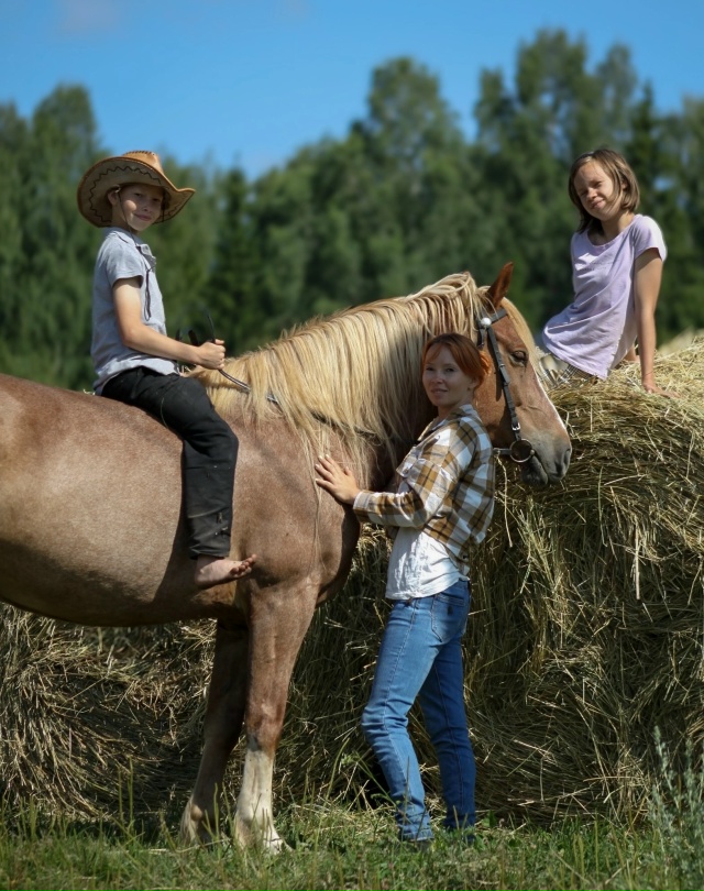 ФОТОДЕНЬ В КОННОМ КЛУБЕ «РАЗДОЛЬЕ ДАР», д. Жигалки
10 ав...