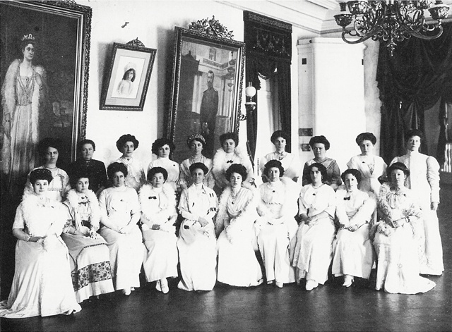 Петергоф. Офицерское собрание 148-го пехотного Каспийск...