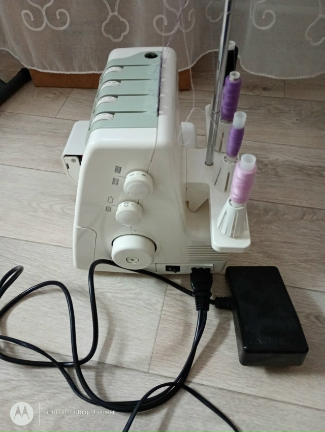 Продам оверлок Janome, произведен в Тайване, стране- миров...