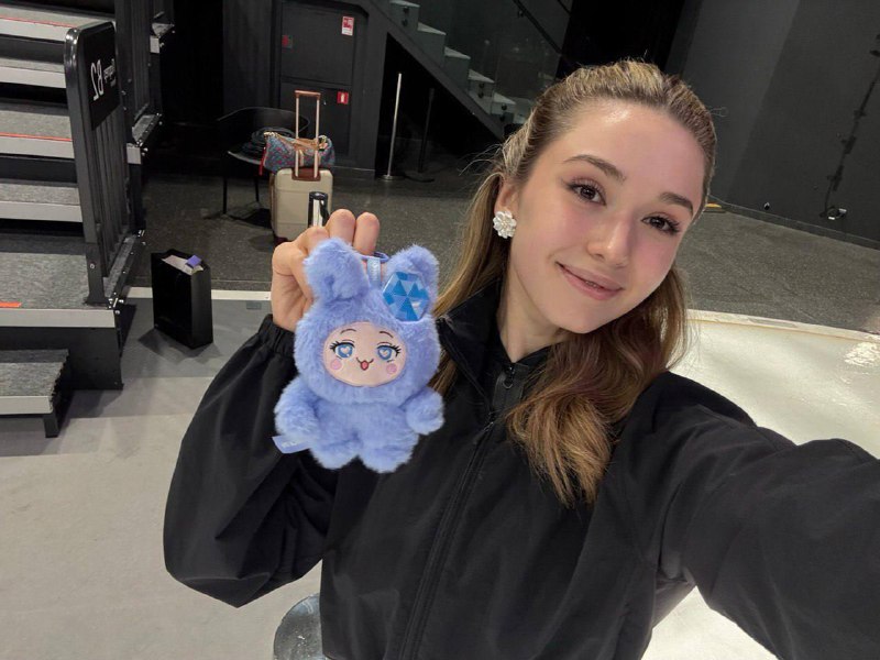 Йокими в Пятерочке? А может лучше Йокими в Китае?
Не шутим, российские поклонники фигуристки Камил