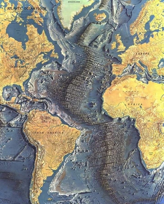 Оказывается на дне океана тоже есть горные хребты!