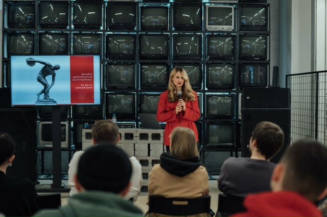 [club231539715|Одиннадцать дней путешествия во времени и пог?...