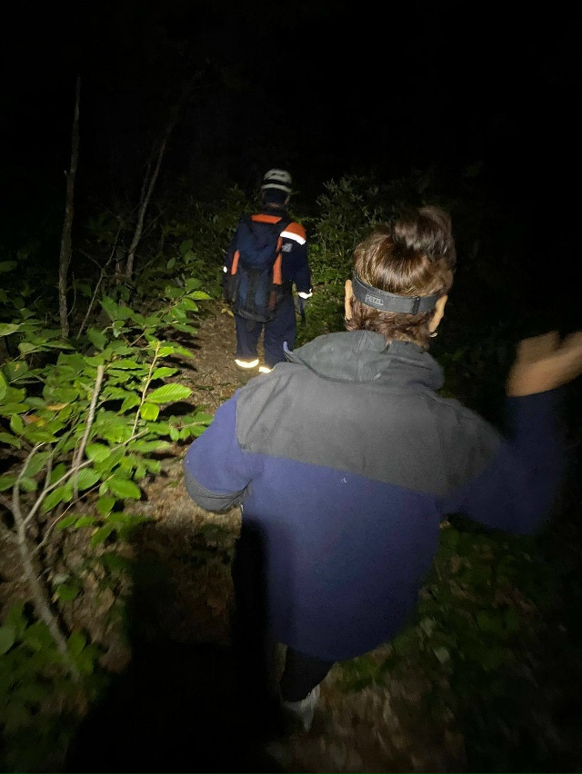 Бессонная ночь сочинских спасателей
Пока город жил об...