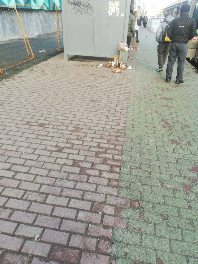 Первый раз пишу Вам. Надоело смотреть на эту помойку, о?...