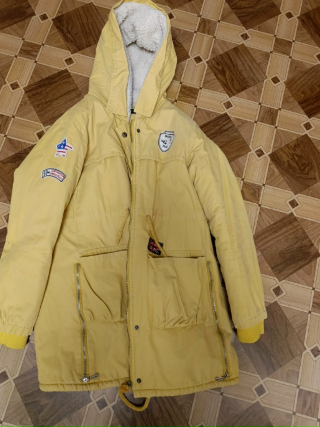 АДМИН,СРОЧНО!
Продам куртки,женские
1,2 фото-синяя,на кл?...