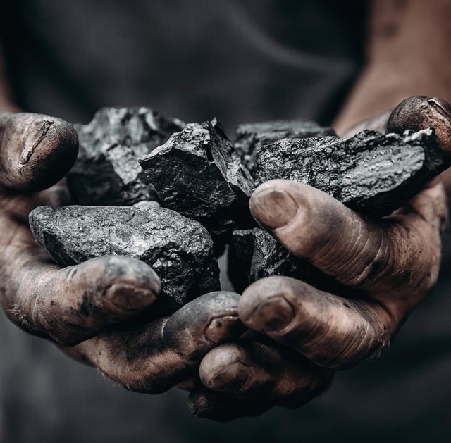 Доставка угля машиной КАМАЗ (от 6 до 11 тонн)
с территори?...