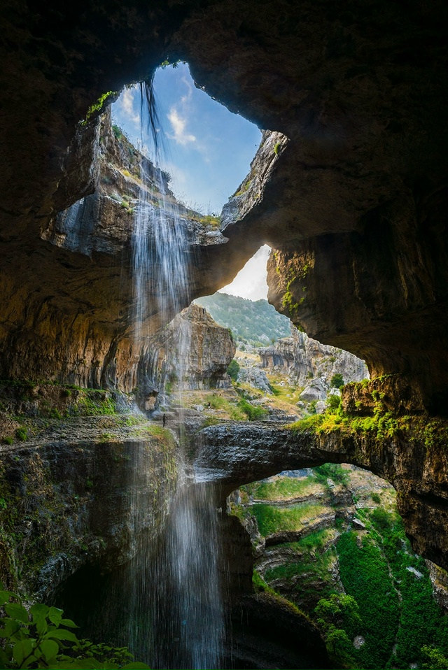 🌍 Водопад Баатара — одно из самых уникальных чудес пр...