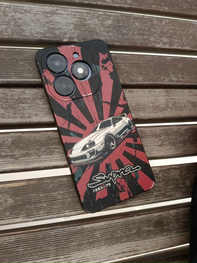 Чей телефон?