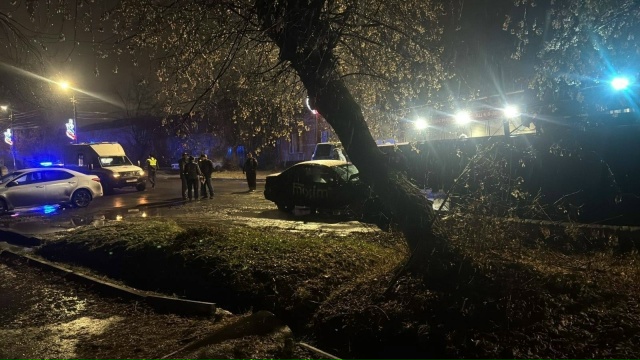 На улице Октябрьской 16 ноября в 18:30 произошло ДТП с уча?...