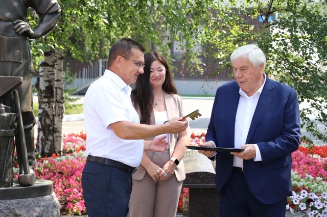 Вчера с руководителем ООО 