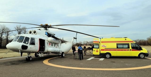 Подведены итоги работы отделения санитарной авиации з...