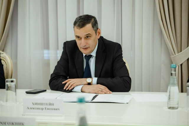 ❗Александр Хинштейн пообещал помочь семье с ребенком-...