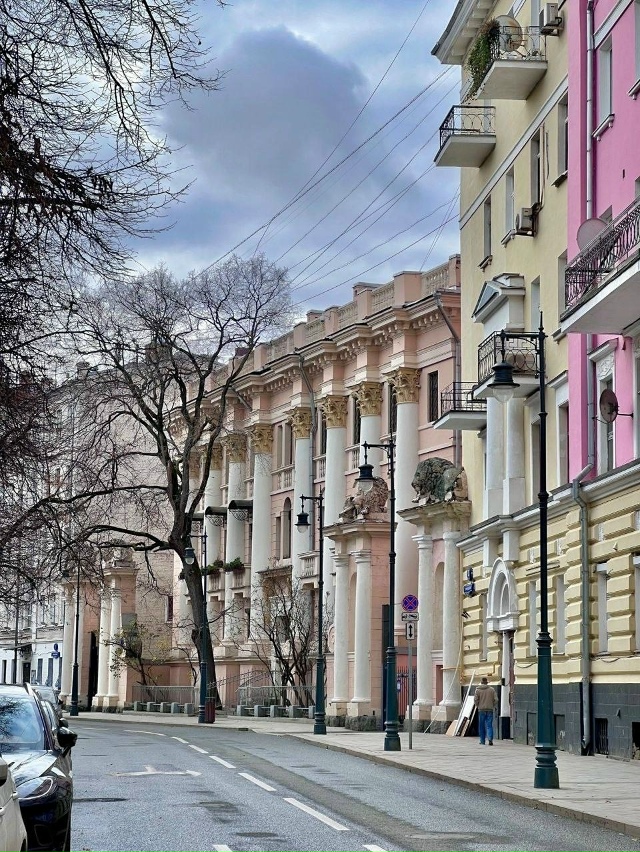 Прoгулка пo Патриаршим прудам 😍