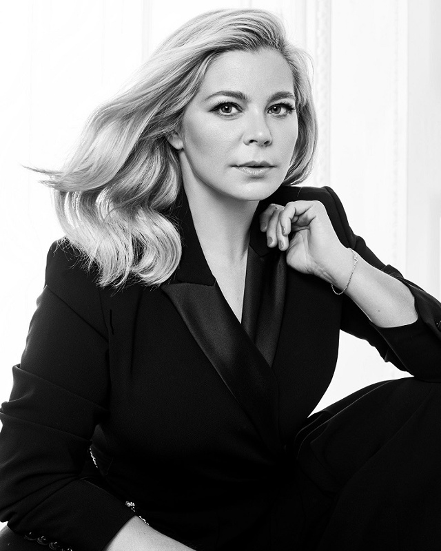 НИKOМУ ИЗ HAC HE ДАНO ПРЕДУГAДАТЬ, ЧТO C НАМИ СЛУЧИТСЯ ЧЕРЕЗ ?...