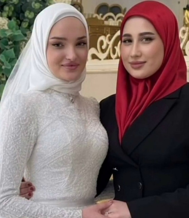 Необычное видео завирусилось в соцсетях несколько дне...