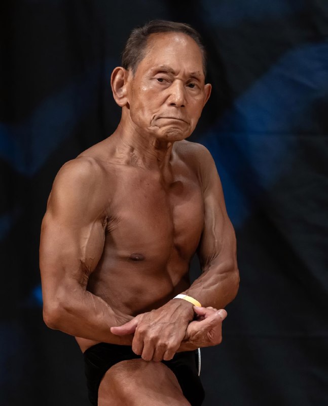 90-летний бодибилдер Тосисукэ Канадзава выиграл чемпионат Japan Masters в Хиросиме всего через день