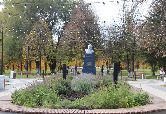 С Днем рождения, республика!
Не русский я, но россиянин...