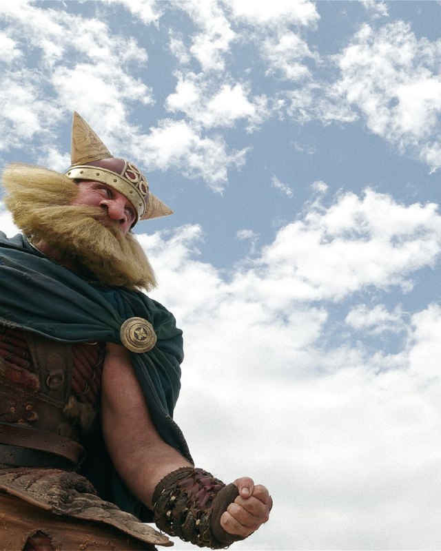 🏴☠️Броги и Дорри во 2 сезоне лайф-экшн сериала «Ван-Пис»
Премьера состоится в 2026 году на Netflix