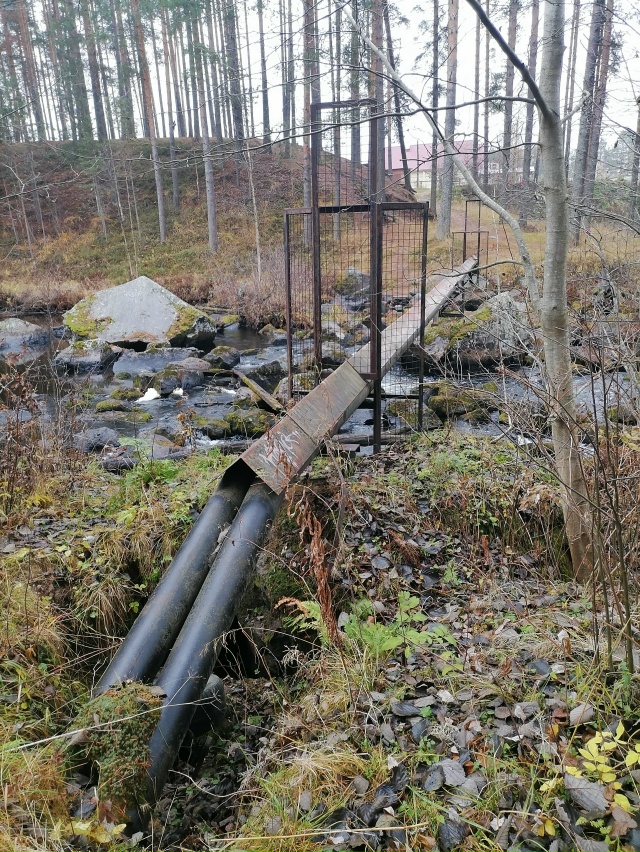 Собираются когда-нибудь утеплять эти трубы через Вичк?...