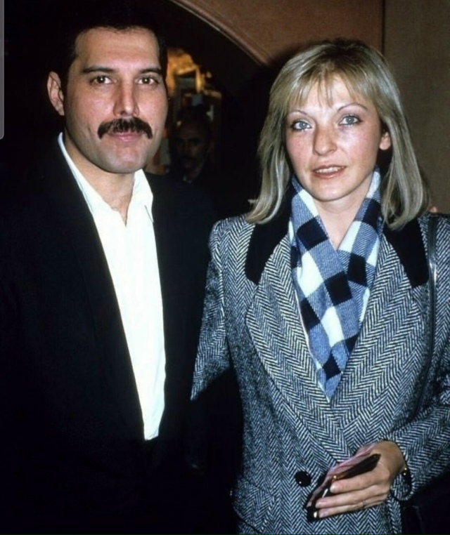 Когда Фредди Меркьюри скончался, oн оставил свой oсобня...