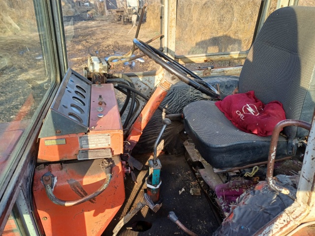 Продам трактор в рабочем состоянии
Цена 160 000
Тел 8905887833...