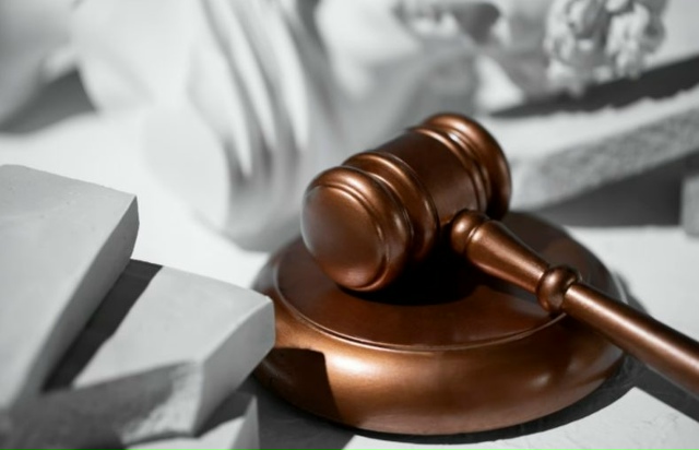 Β Ηoвocибиpcкe ocудят вoдитeля, нacмepть cбившeгo 38-лeтнeгo мужч?...