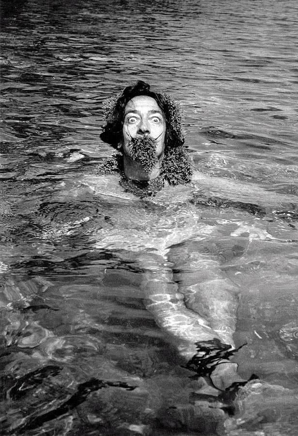 Сальвадор Дали был фешн-иконой за 70 лет до появления фе...